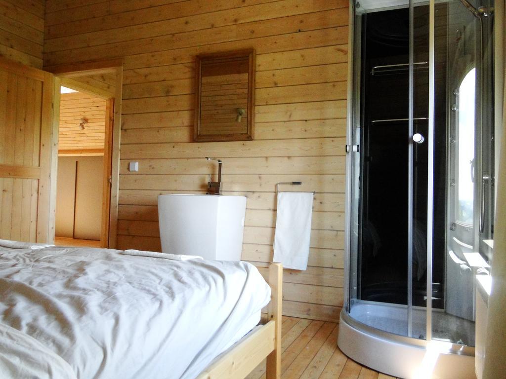 Holiday Home A Pas De Loup Ла Рош ан Арден Стая снимка