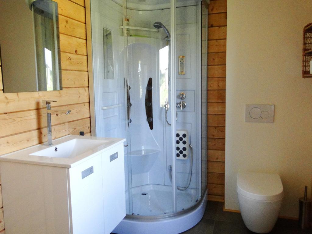 Holiday Home A Pas De Loup Ла Рош ан Арден Екстериор снимка